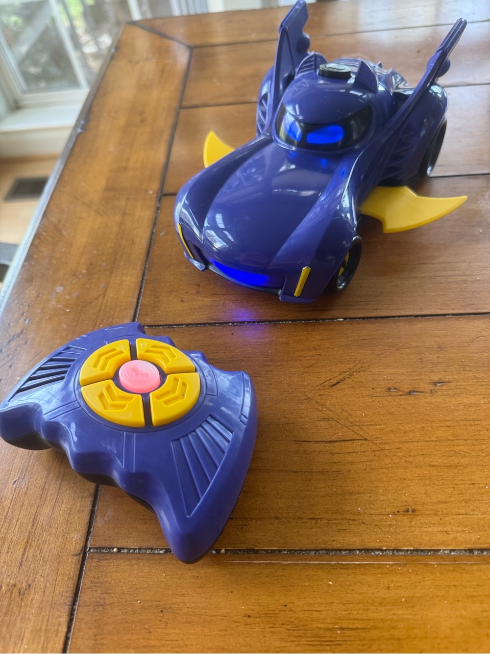 Fisher-Price DC Batwheels Bam the Batmobile Transforming RC Remote Control Car